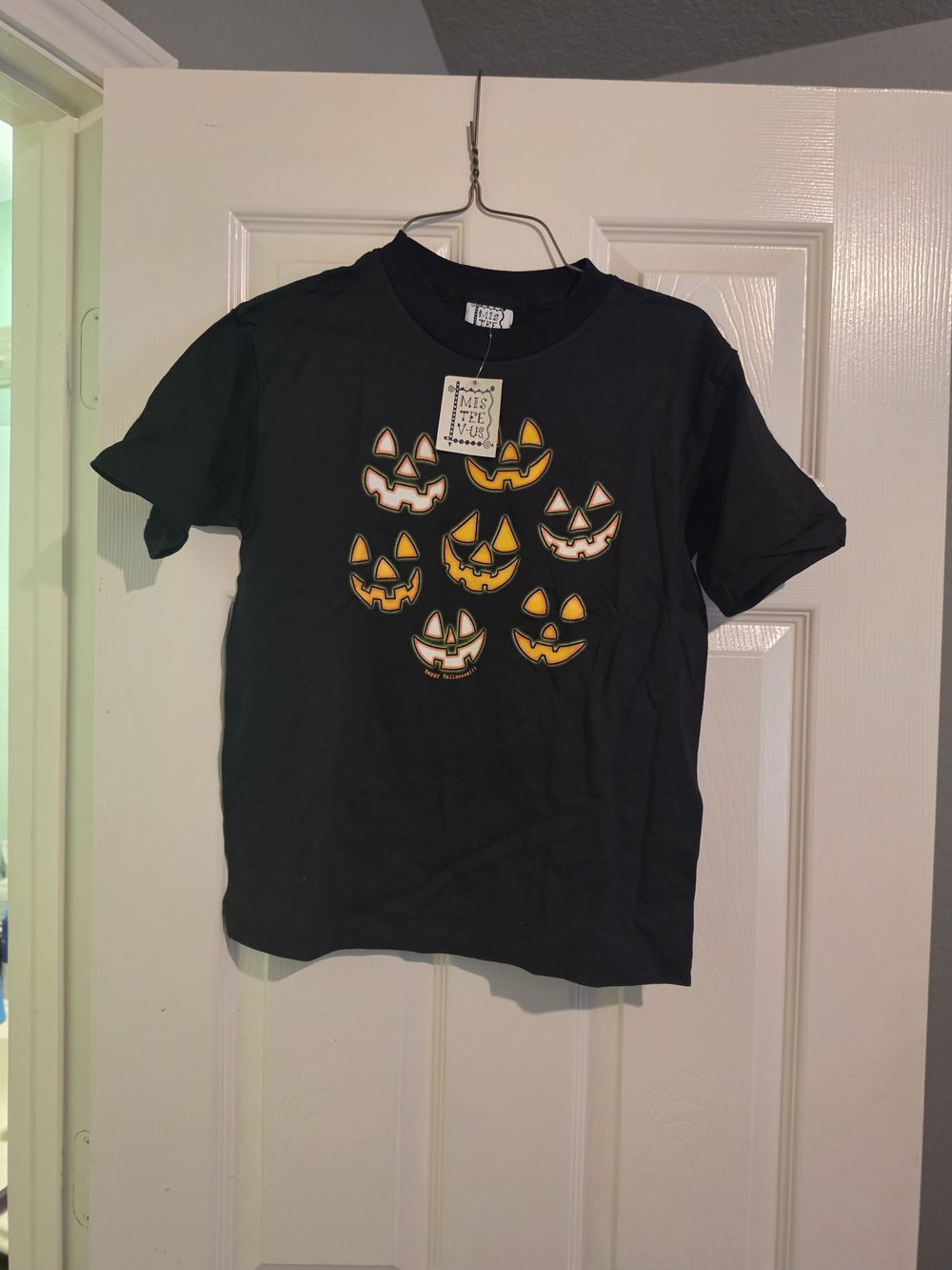Kids Black Halloween Jack-O'-Lantern Graphic Tee